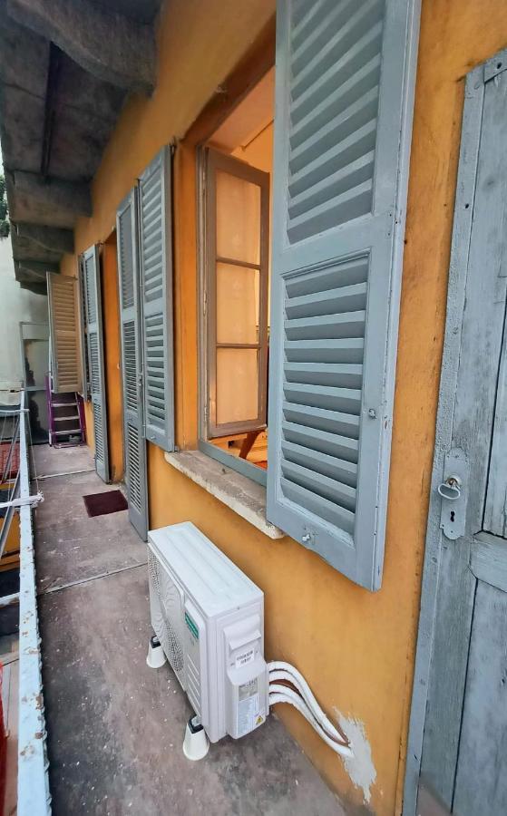 Relaxing Apartment In The Heart Of ميلان المظهر الخارجي الصورة